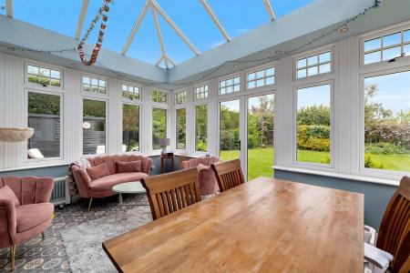 11a Costa Row-35.jpg
