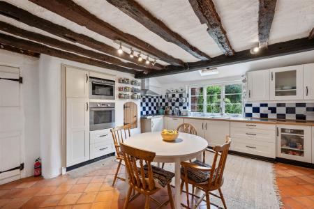 Craven House-07.jpg