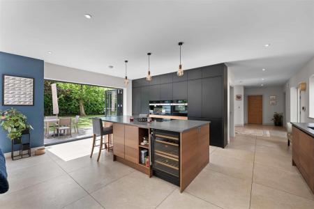 Fox House-14.jpg
