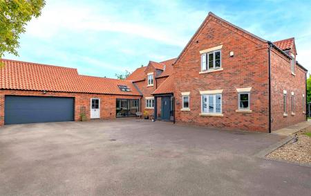Fox House-7.jpg