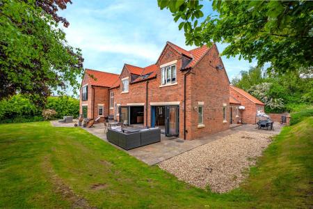 Fox House-1.jpg