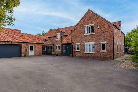 Fox House-6.jpg