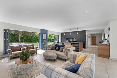 Fox House-04.jpg