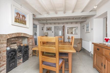 7-13 Welbournes Lane WEB PH-35.jpg