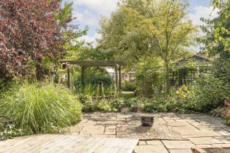 7-13 Welbournes Lane WEB PH-22.jpg