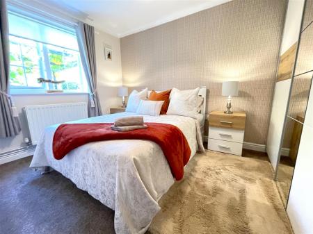 BEDROOM 2