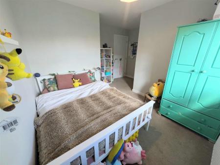 2 Hardy Close - Bedroom 2 08-09-25.jpg