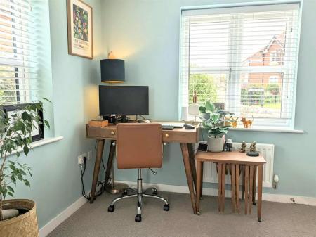 Living room 2.jpg