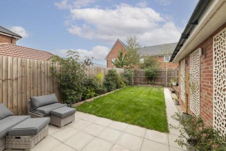 39 Widnall Drive WEB PH-10.jpg