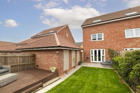 39 Widnall Drive WEB PH-7.jpg