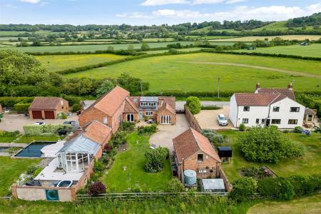 Autumn Chase WEB PH-10.jpg