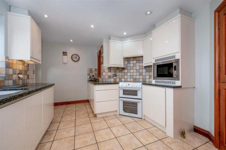 Autumn Chase WEB PH-33.jpg