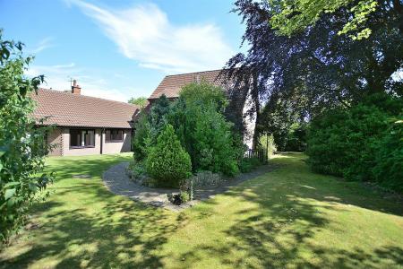Church Gardens Mansfield Woodhouse Church Gardens Mansfield Woodhouse