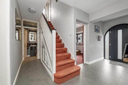 ENTRANCE HALLWAY