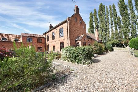 Corner Farm, Grassthorpe.JPG