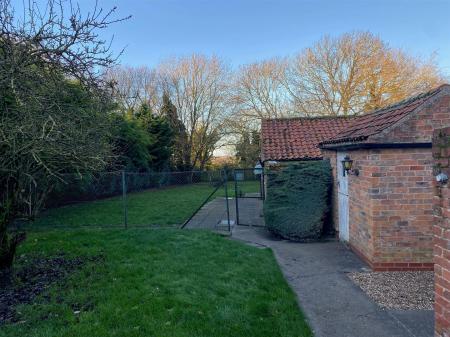 Photo Building Land, Claypole Lane, Dry Doddington