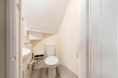 EN - SUITE WC