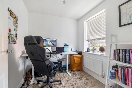 FAMILY ROOM/STUDY