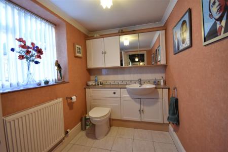 CLOAK ROOM