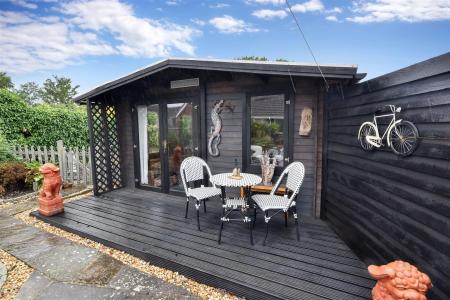 TIMBER CABIN