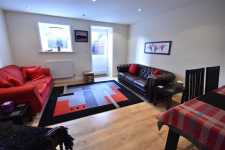 Living Room/Kitchen