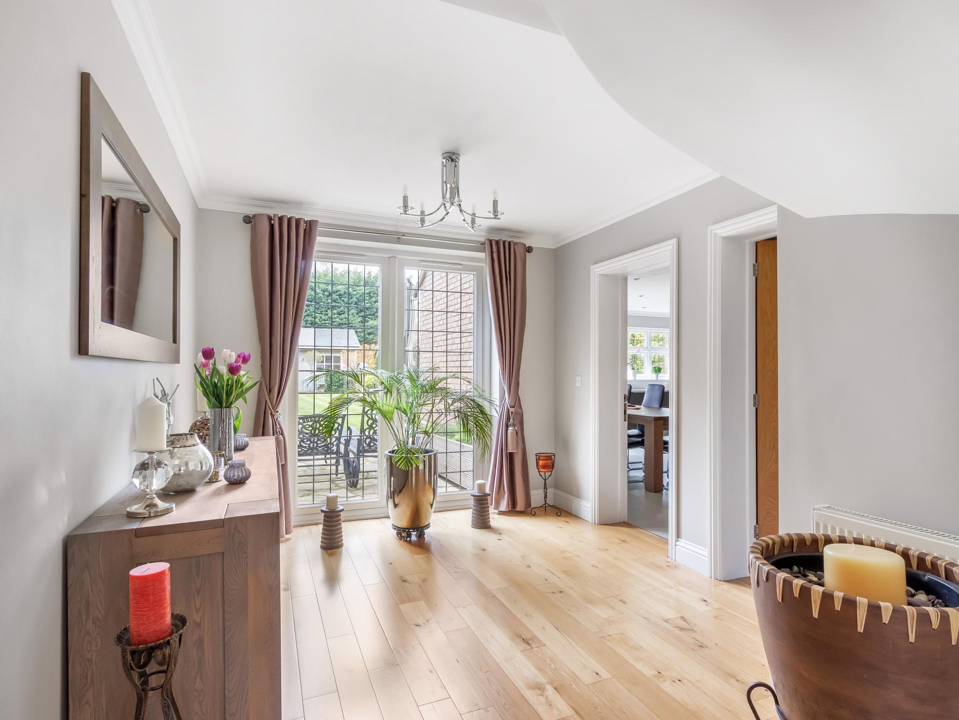 5 bedroom House for sale in Goffs Oak