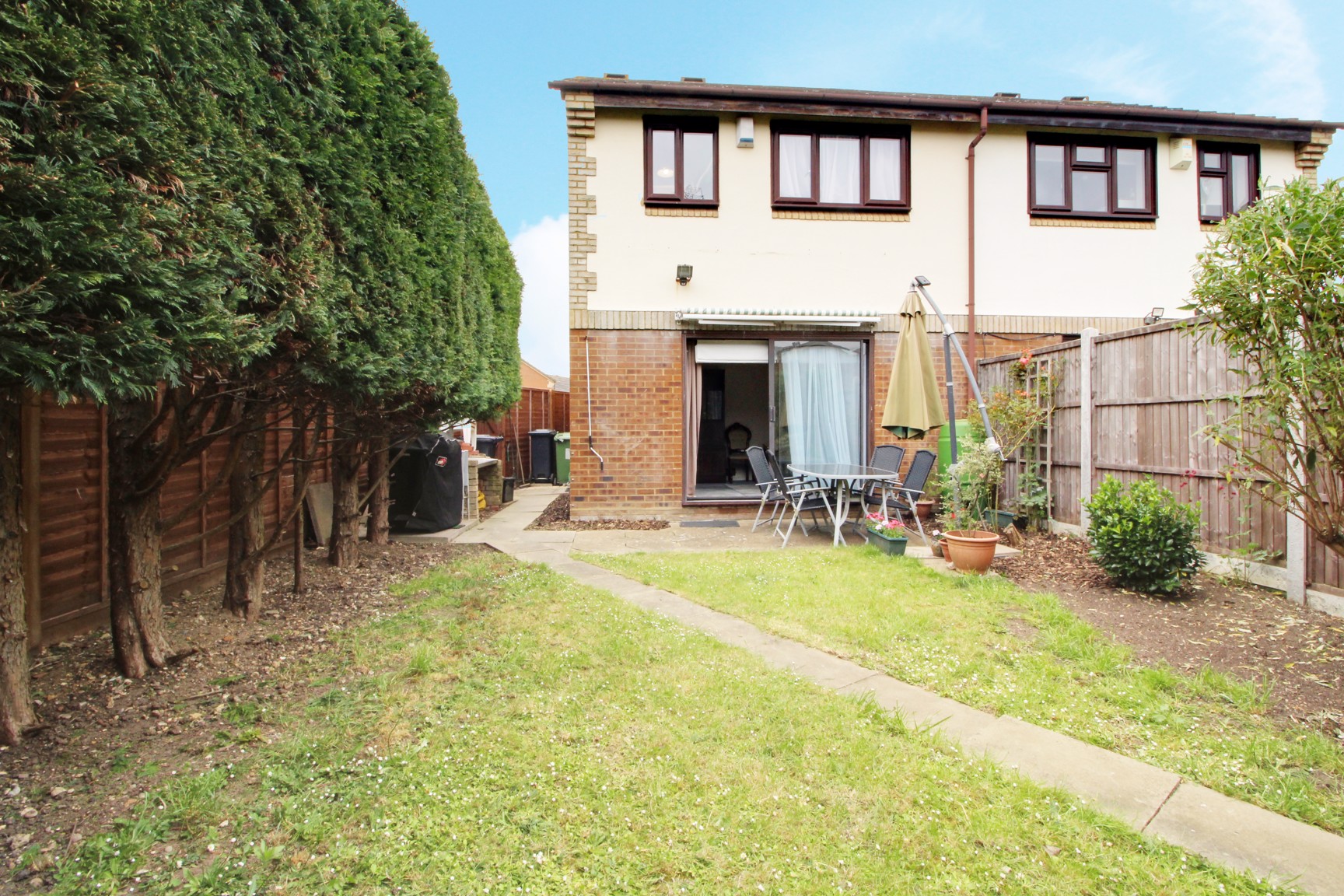 3 bedroom House for sale in Cheshunt