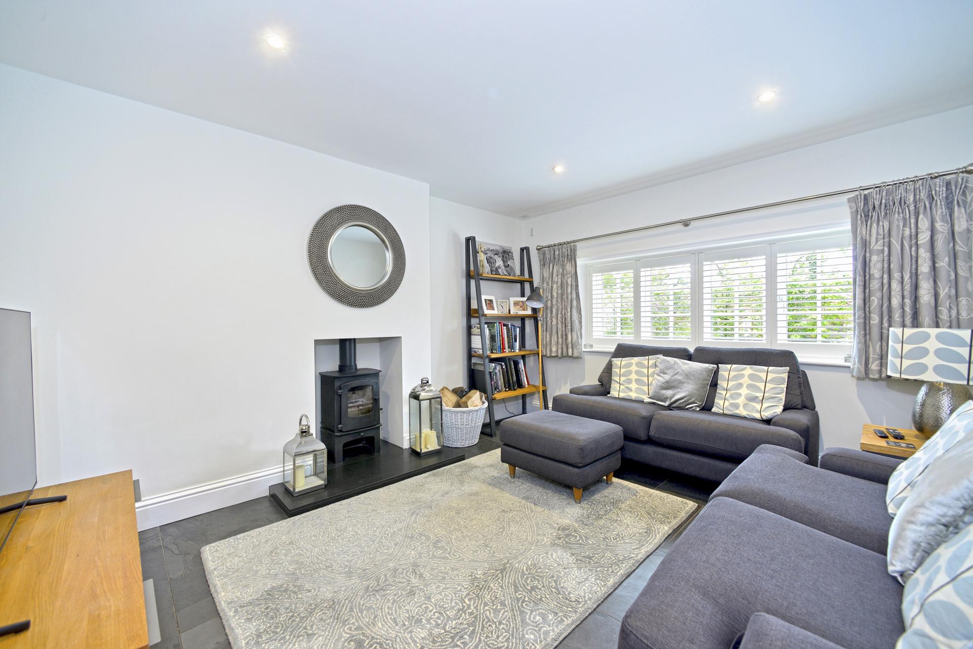 5 bedroom House for sale in Cranleigh