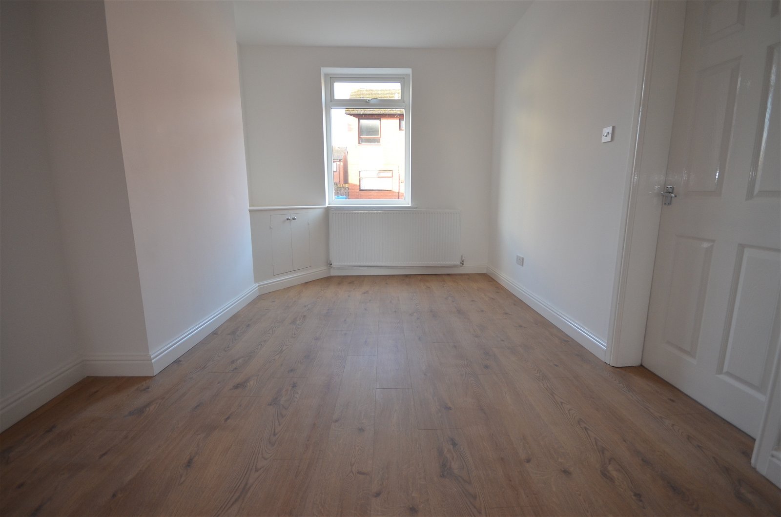 2 bedroom Terraced House for rent in Widnes