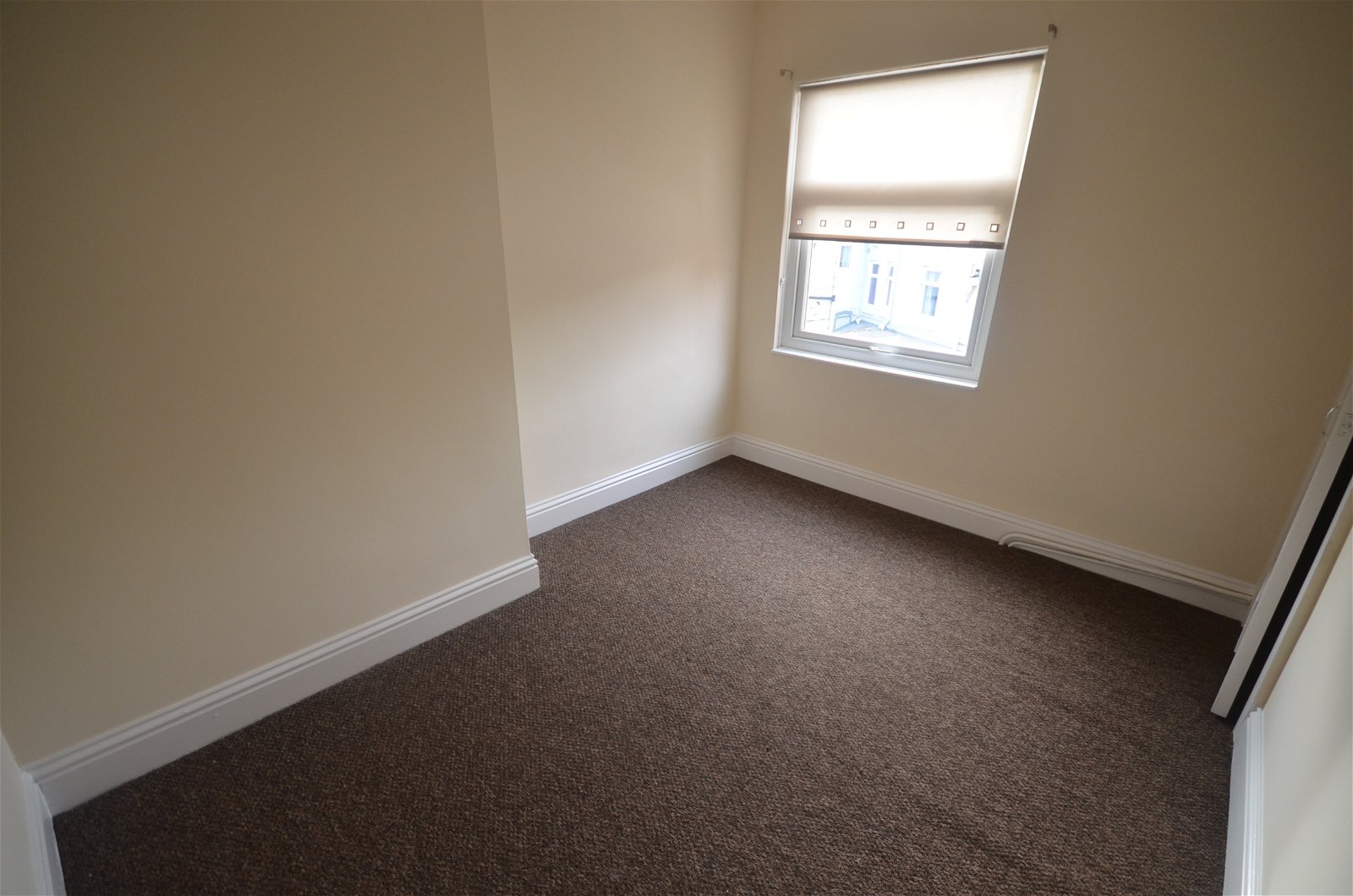 2 bedroom Terraced House for rent in Widnes