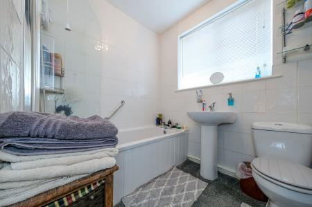 image3