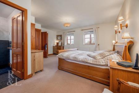 3 Grange Court PH-53.jpg