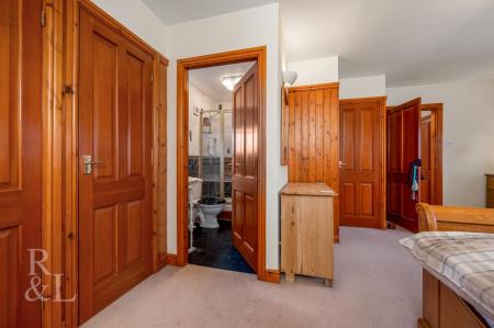 3 Grange Court PH-52.jpg