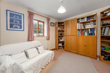 3 Grange Court PH-49.jpg