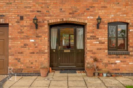 3 Grange Court PH-25.jpg