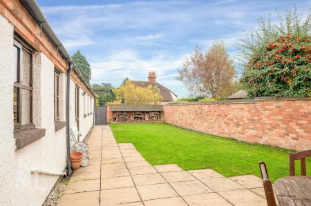 3 Grange Court PH-17.jpg