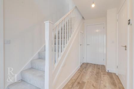 EXAMPLE OF PROPERTY SHOWHOMEW