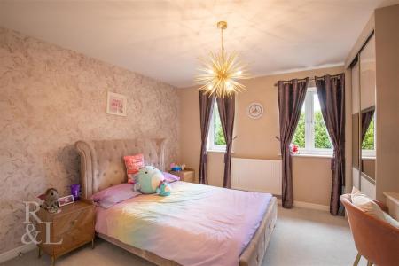 9 Fowler Road (3).jpg