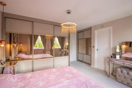 9 Fowler Road (25).jpg