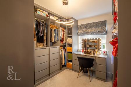 9 Fowler Road (6).jpg