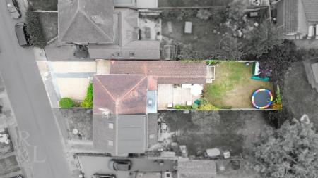 15 Medina Drive (22).jpg