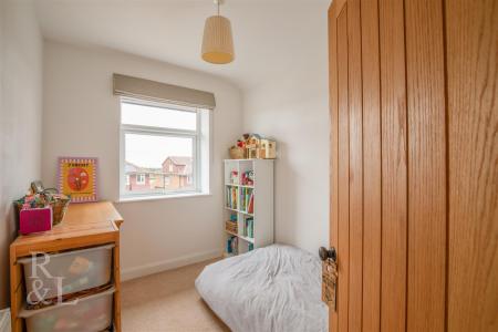 15 Medina Drive (18).jpg