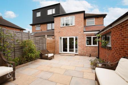 CxQlxiNweUiK6Hvz0gUJNQ (1) copy.jpg