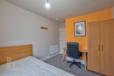 18 Rushworth Avenue (5).jpg