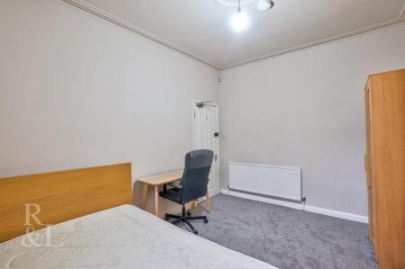 18 Rushworth Avenue (15).jpg