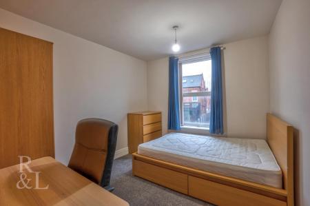 18 Rushworth Avenue (4).jpg