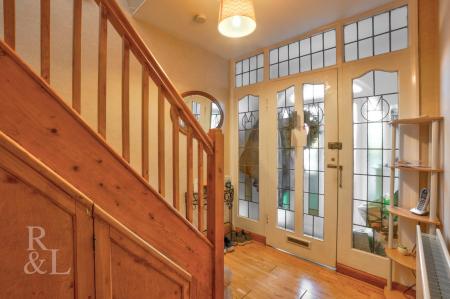 63 Sherwood Rise (15).jpg