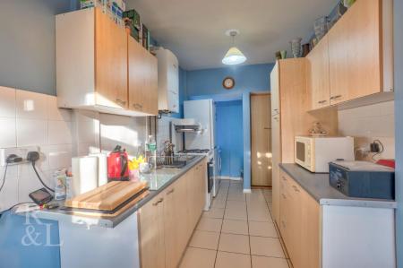 63 Sherwood Rise (7).jpg