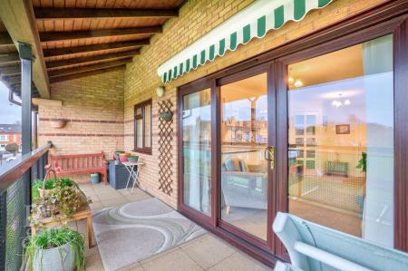 34 Marlborough Court  (10).jpg