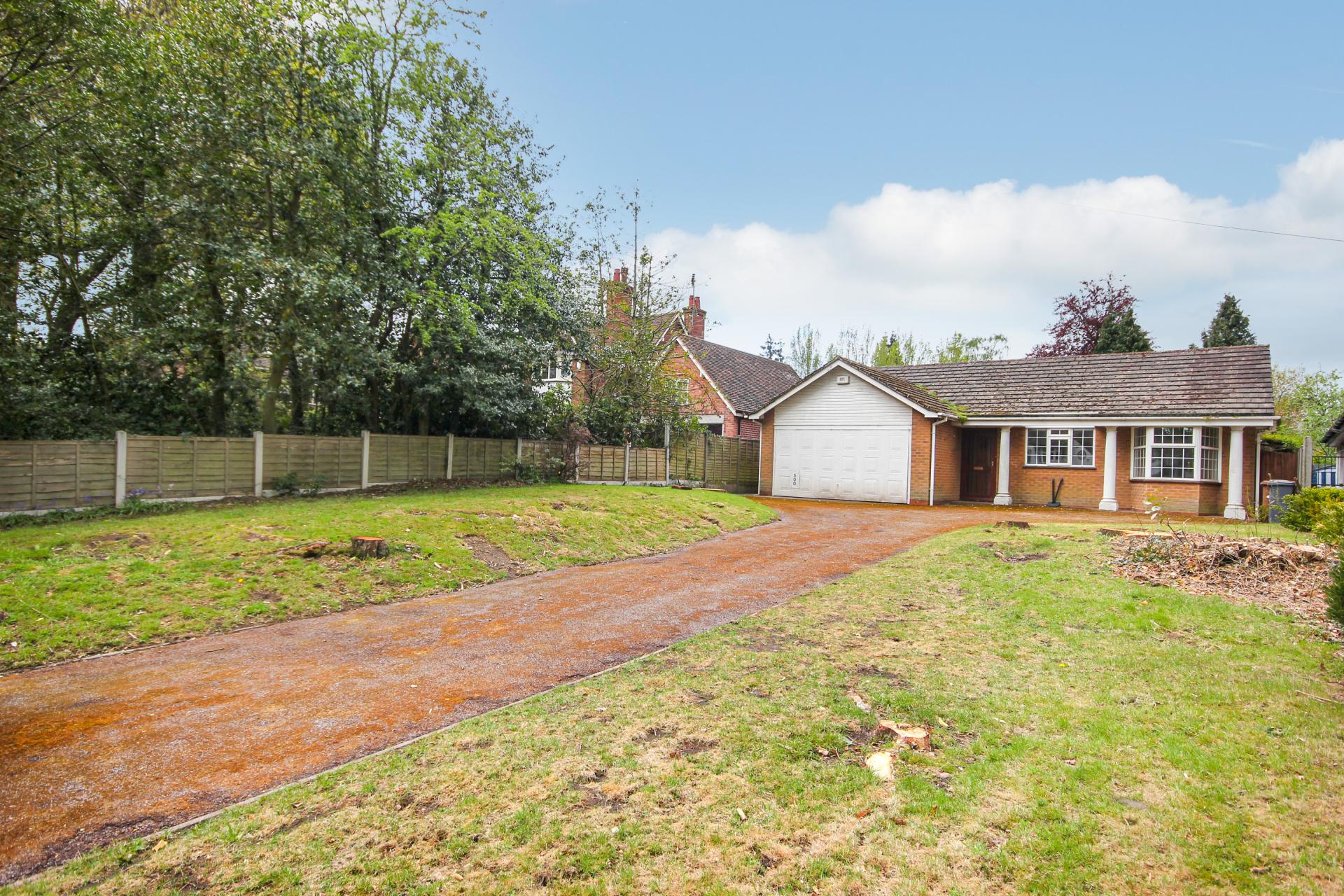 4 bedroom Detached Bungalow for sale in Solihull